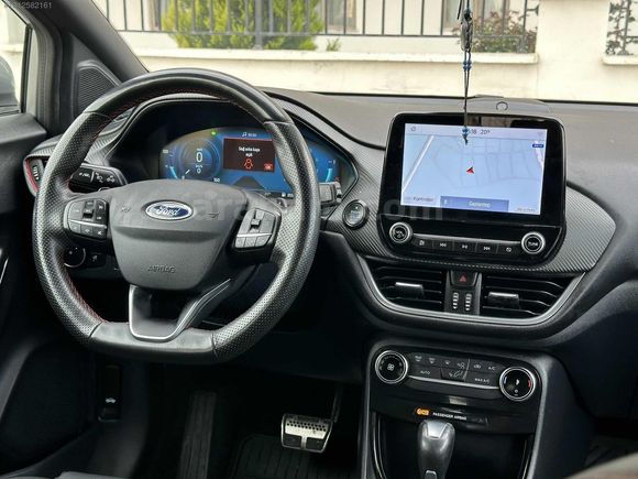 FORD PUMA HATASIZ 2021 MART ÇIKŞLI SERVİS BAKIMLI