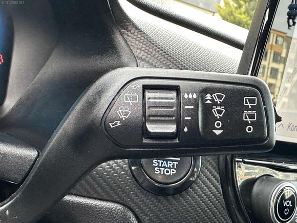 FORD PUMA HATASIZ 2021 MART ÇIKŞLI SERVİS BAKIMLI