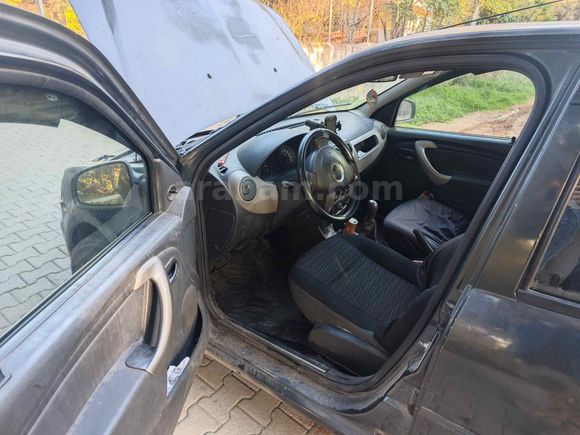 Sahibinden Dacia Logan 1.5 dCi Ambiance 2012 Model 