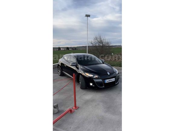 Özel Plaka Megane 3 Coupe 125.000km 2. Sahibinden 