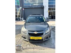 AKGÜN OTOMOTİV PLAZA'DAN 124.lük Sanruflu CRUZ