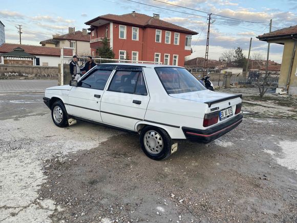 Galeriden Renault R 9 1.4 Spring 1996 Model Yozgat