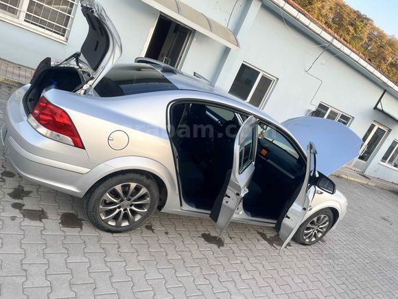 Sahibinden Opel Astra 1.3 CDTI Enjoy 111.Yıl 2012 Model 