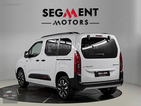 SEGMENT'den 2025/BERLİNGO/XTR/CAM TAVAN/FULL DONANIM/%20FATURALI