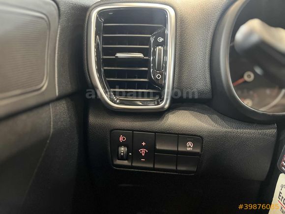 SPACE MOTORS | 2020 KİA SPORTAGE ELEGANCE CAM TAVAN BOYASIZ