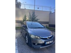 Sahibinden Honda Civic 1.6 Premium 2010 Model  258.000 km Füme