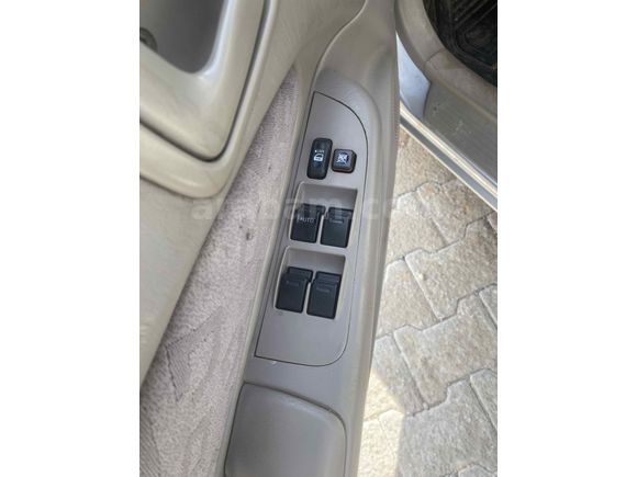 Acil satılık 2001 corolla