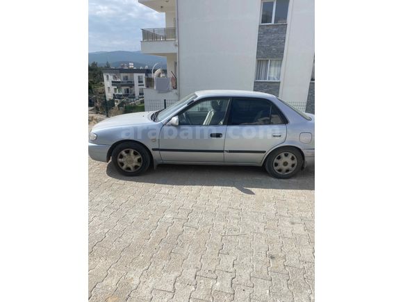 Acil satılık 2001 corolla
