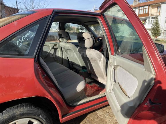 Sahibinden Opel Vectra 1.8 GL 1992 Model 