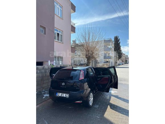 Sahibinden Fiat Punto EVO 1.4 Dynamic 2011 Model 
