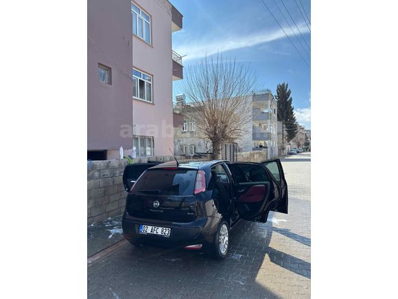 Sahibinden Fiat Punto EVO 1.4 Dynamic 2011 Model 