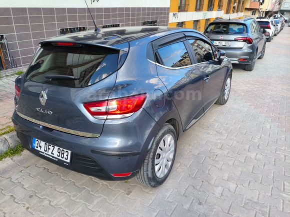 Sahibinden Renault Clio 0.9 TCe Touch 2020 Model 