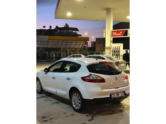 Sahibinden Renault Megane 1.5 dCi Privilege 2012 Model 