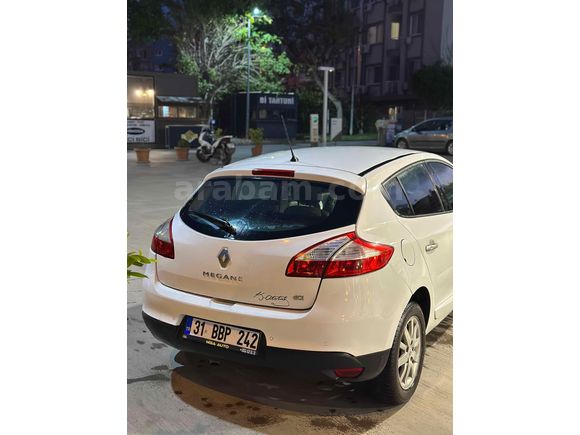 Sahibinden Renault Megane 1.5 dCi Privilege 2012 Model 