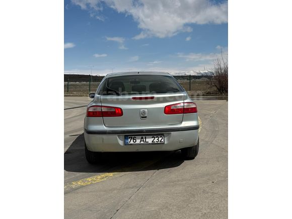 Sahibinden Renault Laguna 1.6 Expression 2004 Model