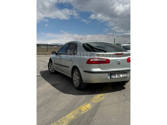 Sahibinden Renault Laguna 1.6 Expression 2004 Model