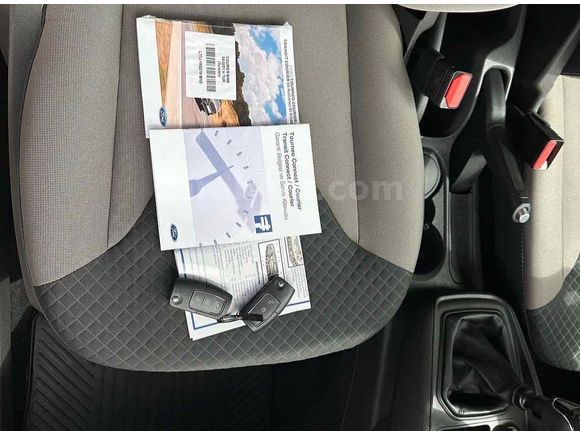 Sahibinden Ford Tourneo Courier 1.5 EcoBlue Deluxe 2023 Model 