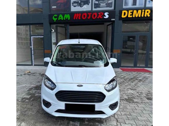 Sahibinden Ford Tourneo Courier 1.5 EcoBlue Deluxe 2023 Model 