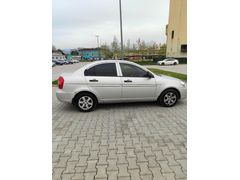 Sahibinden Hyundai Accent Era 1.4 Team 2011 Model Kocaeli 103.000 km Gri