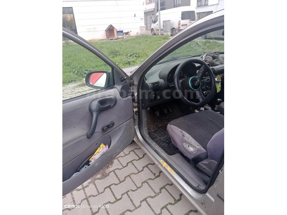 Sahibinden Opel Corsa 1.4 Swing 1996 Model Bursa