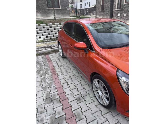 Sahibinden Renault Clio 1.3 TCe Touch 2020 Model  81000 km Turuncu