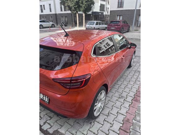 Sahibinden Renault Clio 1.3 TCe Touch 2020 Model  81000 km Turuncu