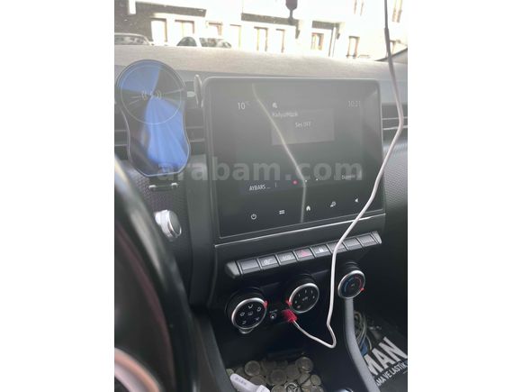 Sahibinden Renault Clio 1.3 TCe Touch 2020 Model  81000 km Turuncu