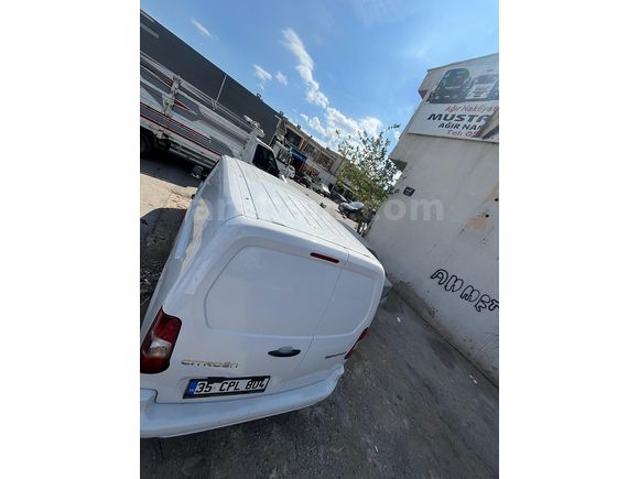 Sahibinden OTOMATİK VİTES Citroen Berlingo 1.5 BlueHDI 2025 Model 