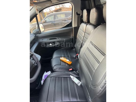 Sahibinden OTOMATİK VİTES Citroen Berlingo 1.5 BlueHDI 2025 Model 