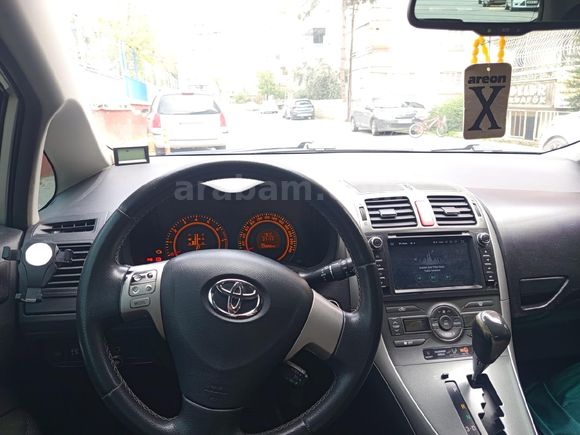 Sahibinden Toyota Auris 1.6 Elegant 2010 Model