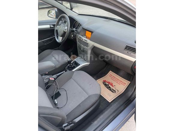 Fırsat!! Opel Astra 1.3 CDTI Enjoy 111.Yıl 2010 Model 