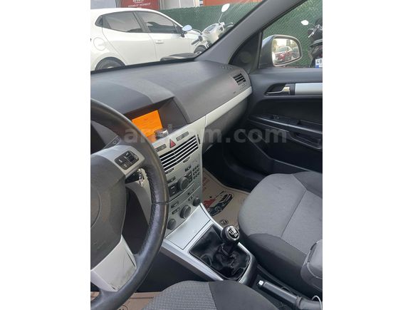 Fırsat!! Opel Astra 1.3 CDTI Enjoy 111.Yıl 2010 Model 