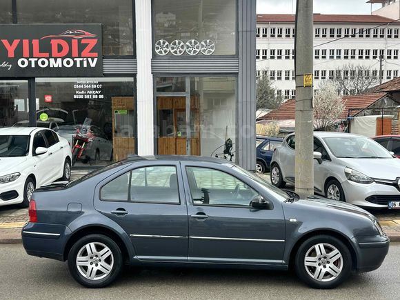 Galeriden Volkswagen Bora 1.6 Pacific 2003 Model Burdur