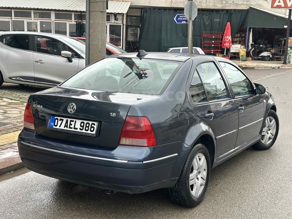 Galeriden Volkswagen Bora 1.6 Pacific 2003 Model Burdur