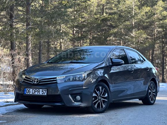 Sahibinden Toyota Corolla 1.4 D-4D Advance 2013 Model