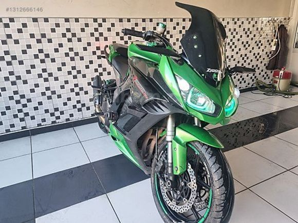 Galeriden Kawasaki Z 1000 SX 2011 Model Gaziantep 75.000 km Siyah