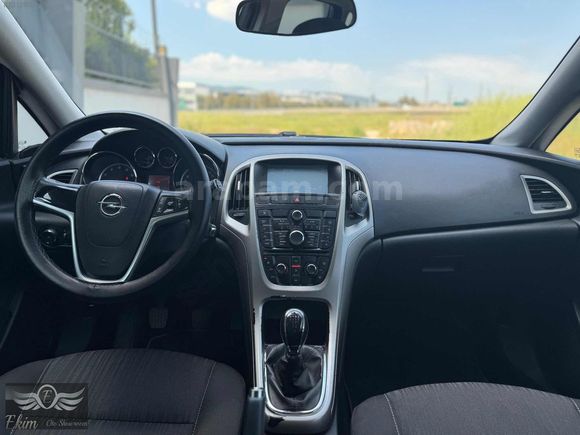 2012 MODEL 1.6 MOTOR LPG Lİ TAKAS OLUR KREDİ AVANTAJI