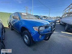 ALDATMAZ PLAZA'DAN 2008 MODEL MİTSUBSİHİ L200 4X4 INTENSE MANUEL