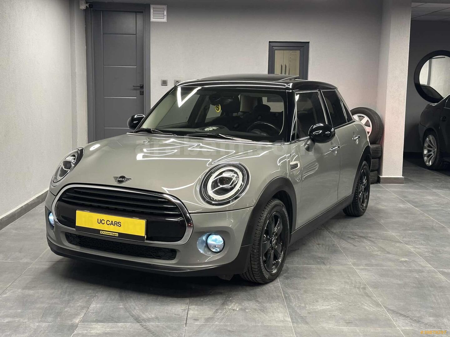 Galeriden Mini Cooper 1.5 D Chili 2019 Model İstanbul 102.000 km Gri 1