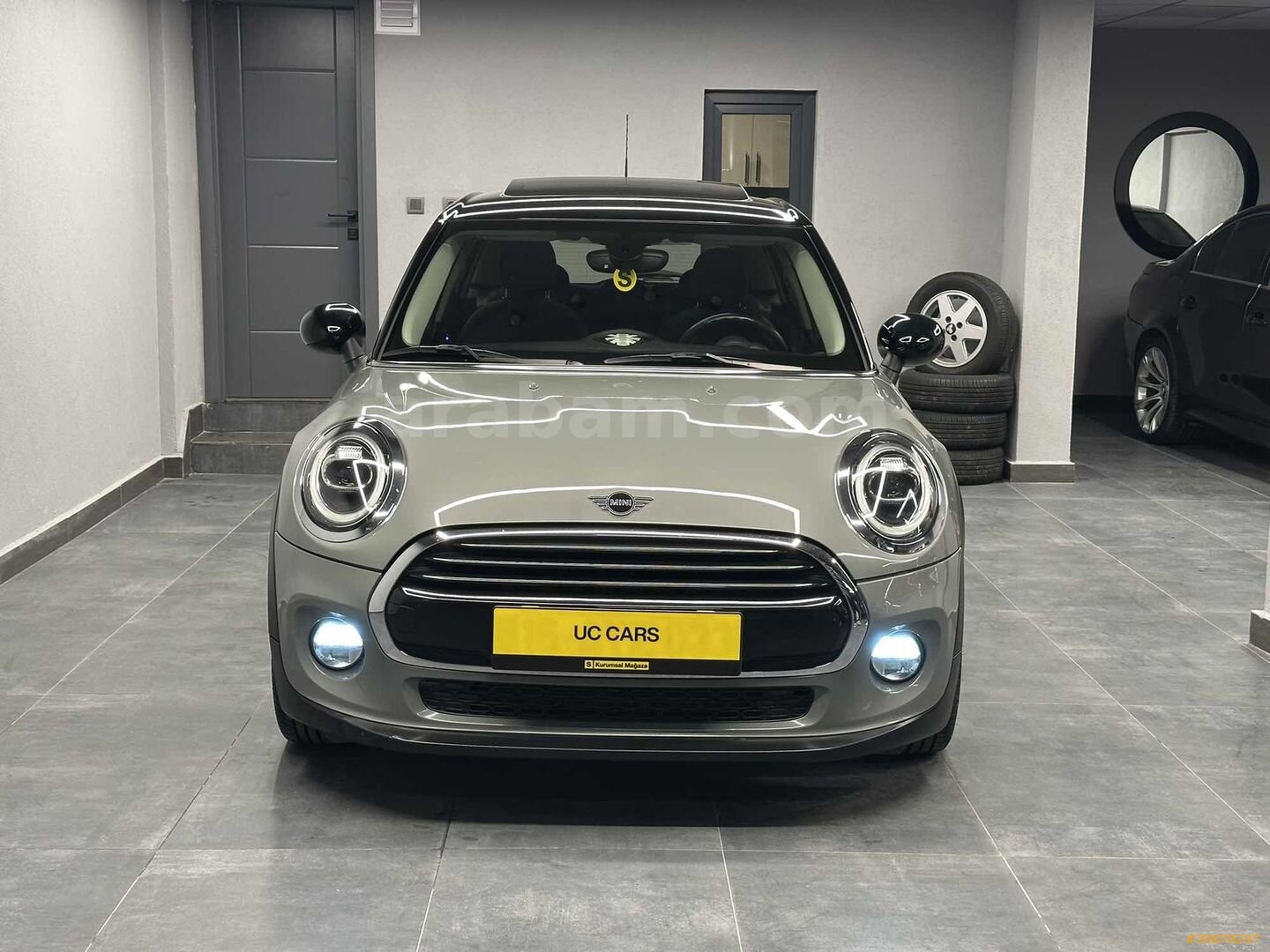 Galeriden Mini Cooper 1.5 D Chili 2019 Model İstanbul 102.000 km Gri 2