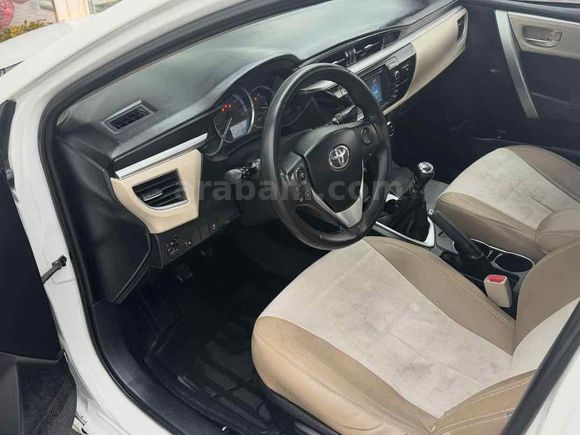 Sahibinden Toyota Corolla 1.4 D-4D Advance 2013 Model 