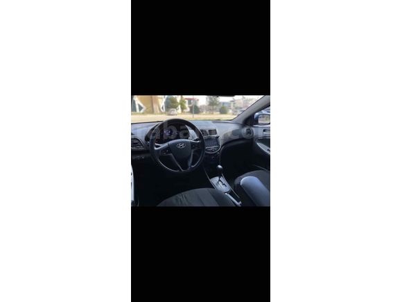 Sahibinden Hyundai Accent Blue 1.6 CRDI Mode Plus 2014 Model 