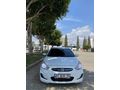Sahibinden Hyundai Accent Blue 1.6 CRDI Mode Plus 2014 Model 
