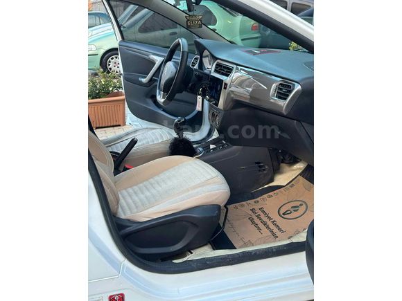 Galeriden Citroen C-Elysée 1.6 HDi Exclusive 2014 Model Gaziantep