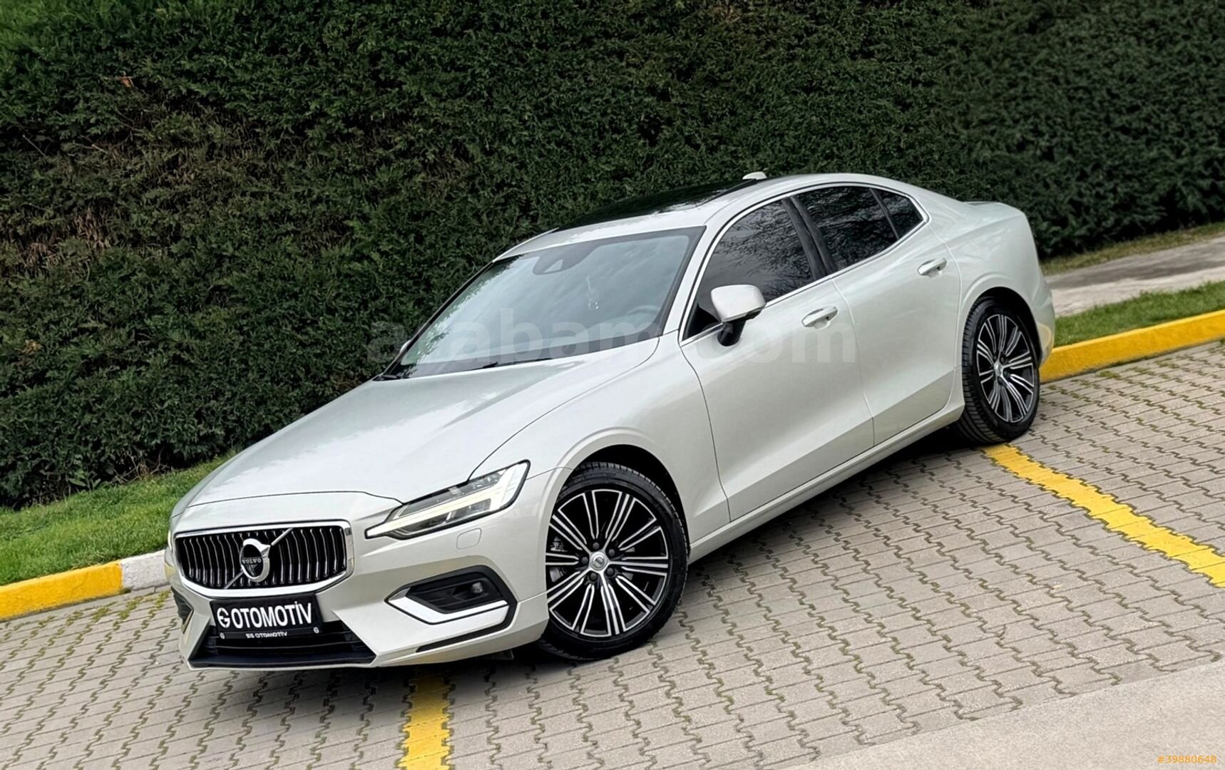 Galeriden Volvo S60 2.0 B5 Inscription Plus 2021 Model Bursa 143.500 km Gri 1