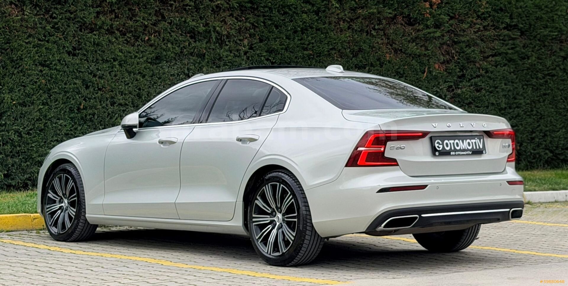 Galeriden Volvo S60 2.0 B5 Inscription Plus 2021 Model Bursa 143.500 km Gri 2
