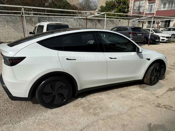 Sahibinden Tesla Model Y Standart Range 2025 Model Mardin