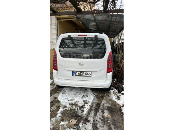 Sahibinden orjinal Opel Combo 1.5 CDTI Elegance 2023 Model