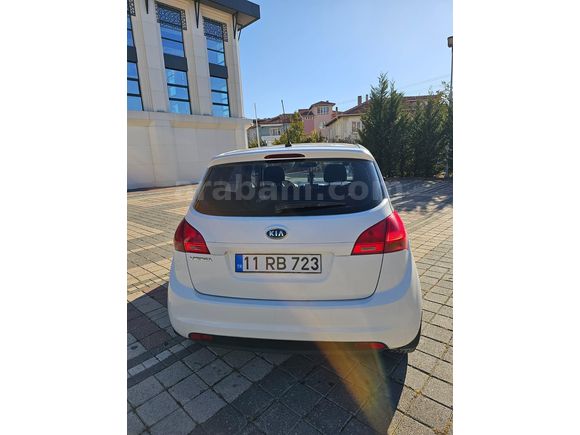 Sahibinden Kia Venga 1.4 CRDi Active 2011 Model