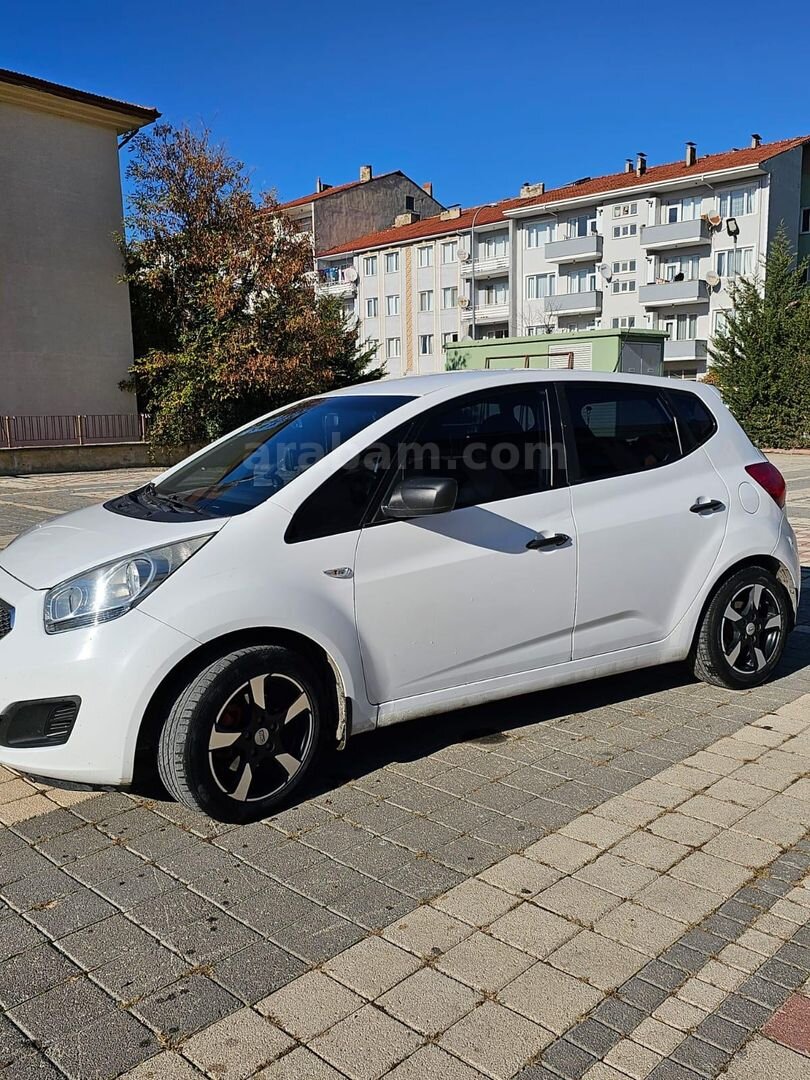Sahibinden Kia Venga 1.4 CRDi Active 2011 Model Bilecik 249.500 km Beyaz 2